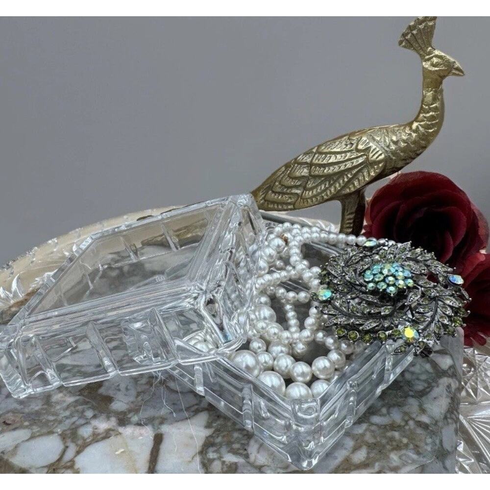 Avon Perceive Keepsake Box 24% Lead Crystal Trinket / Jewelry Vtg Y2K NIB Gift
